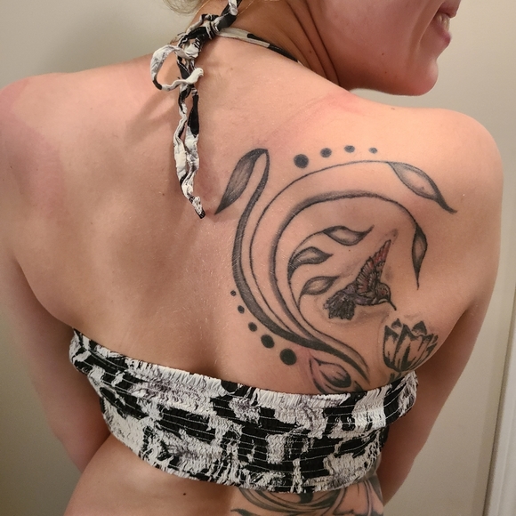 Volcom Crop Top - Picture 2 of 2